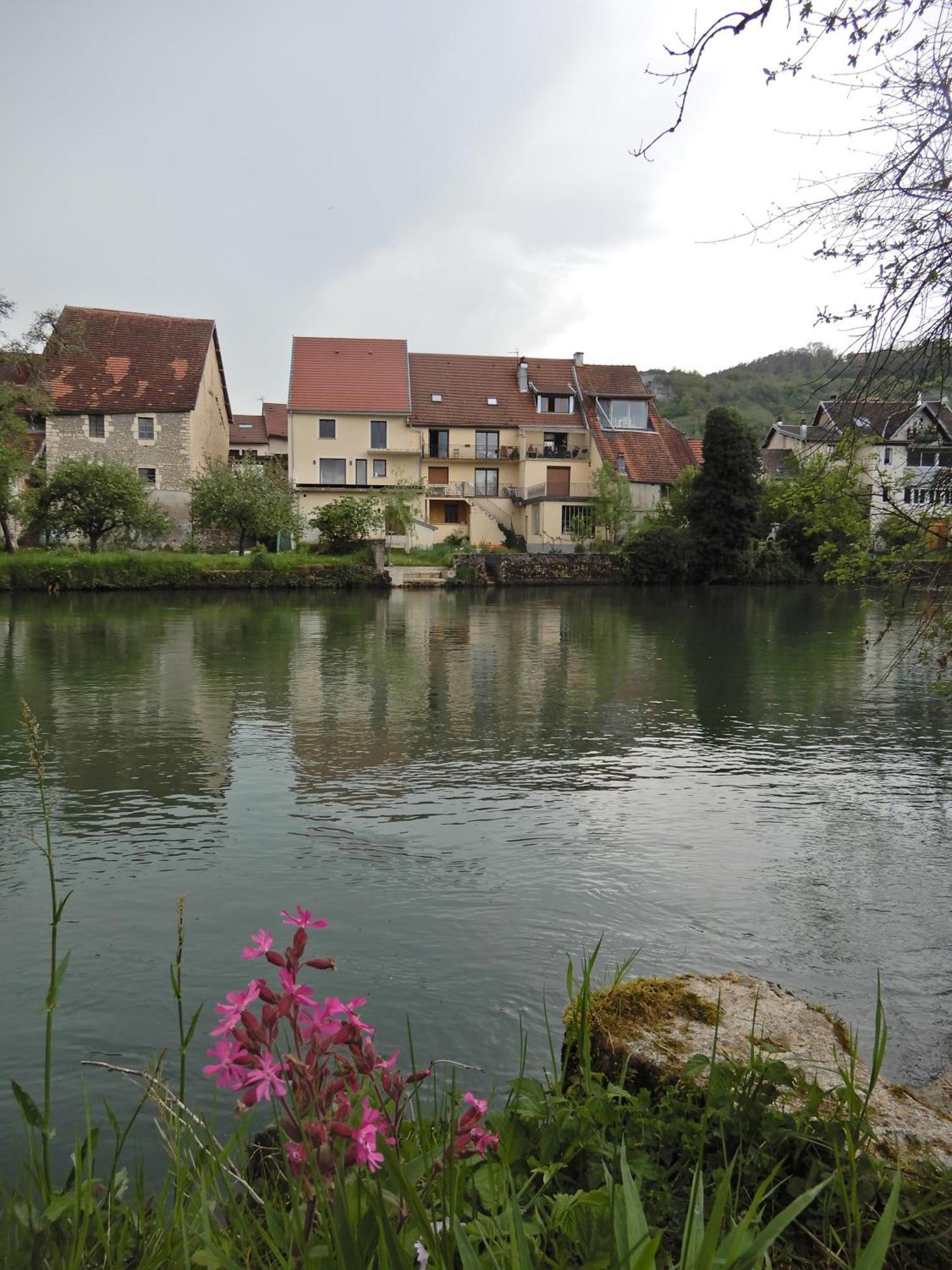 Maison De Vacances - Vue Panoramique Riviere Ornans Esterno foto